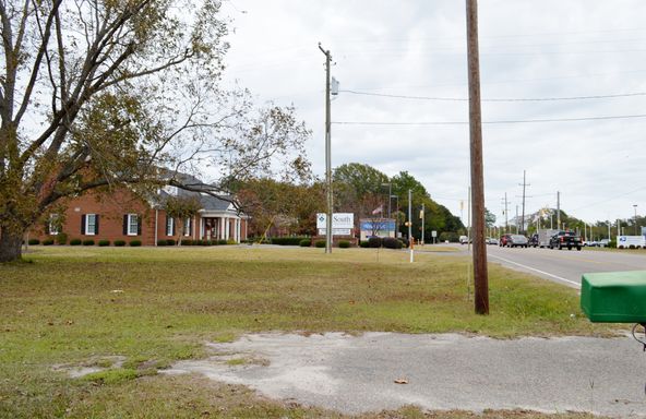 103 W Church St, Batesburg, SC 29006